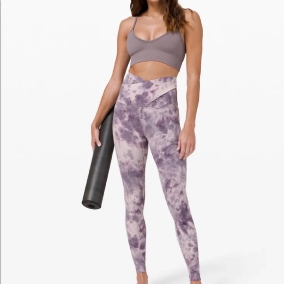 Lululemon leggings size 4 Criss Cross Align 28 - Picture 2 of 6
